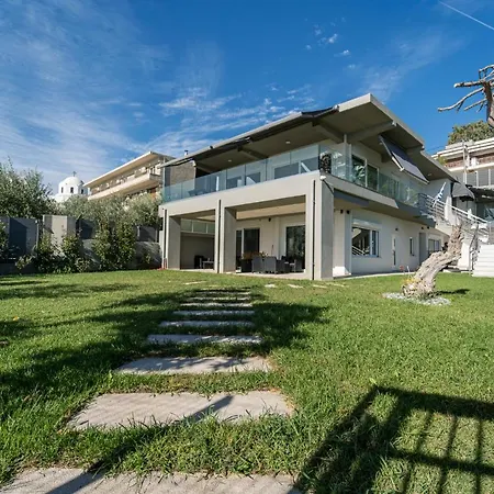 Blue Dream Luxury Apartment