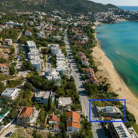 Blue Dream Luxury Apartment Palaiontsiflikion